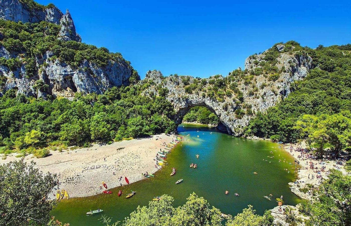 مبيت وإفطار Bourg-Saint-Andéol O Bain Soleil المظهر الخارجي الصورة