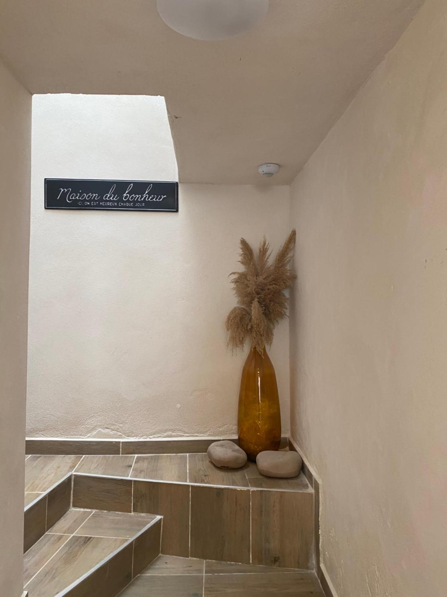 مبيت وإفطار Bourg-Saint-Andéol O Bain Soleil المظهر الخارجي الصورة